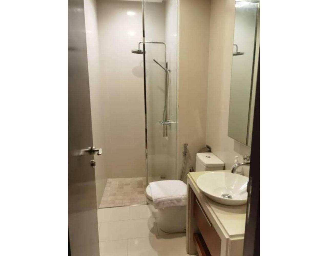 Tree Premier Suite Strait Quay Luxury Marina Suite Tanjung Tokong Экстерьер фото